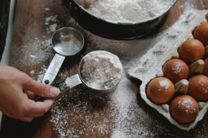 Bisquick vs Self Rising Flour — A Full Guide